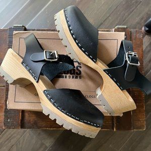 Freja Clogs by MIA Shoes Black Leather Size 38
